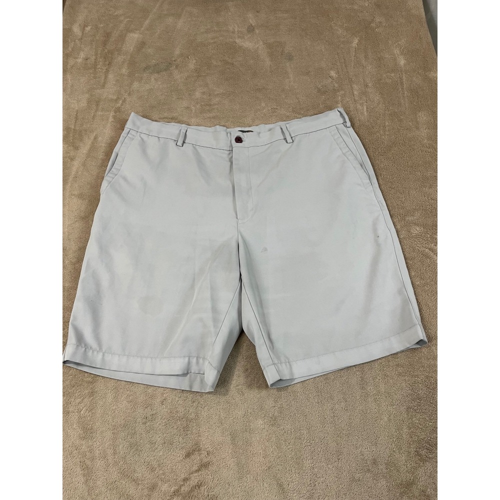 Peter Millar Crown Sport Salem Chino Shorts size 38 light gray 9" Stretch Stains